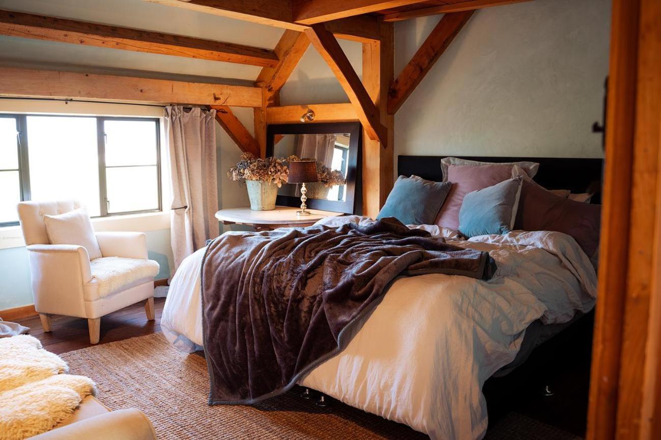 Housewithnonails Bed and Breakfast Matamata Exteriör bild